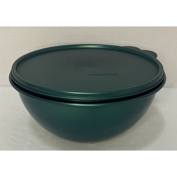 Tupperware 2 Liter Metallic Green Bowl - Vintage Tupperware Bowl - Picture 3 of 8
